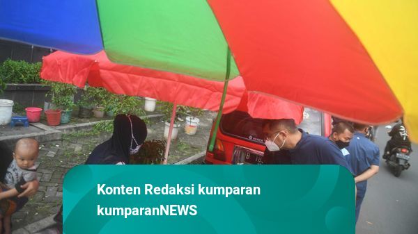 Foto Melihat Pasar Takjil Benhil Di Hari Pertama Puasa 6286